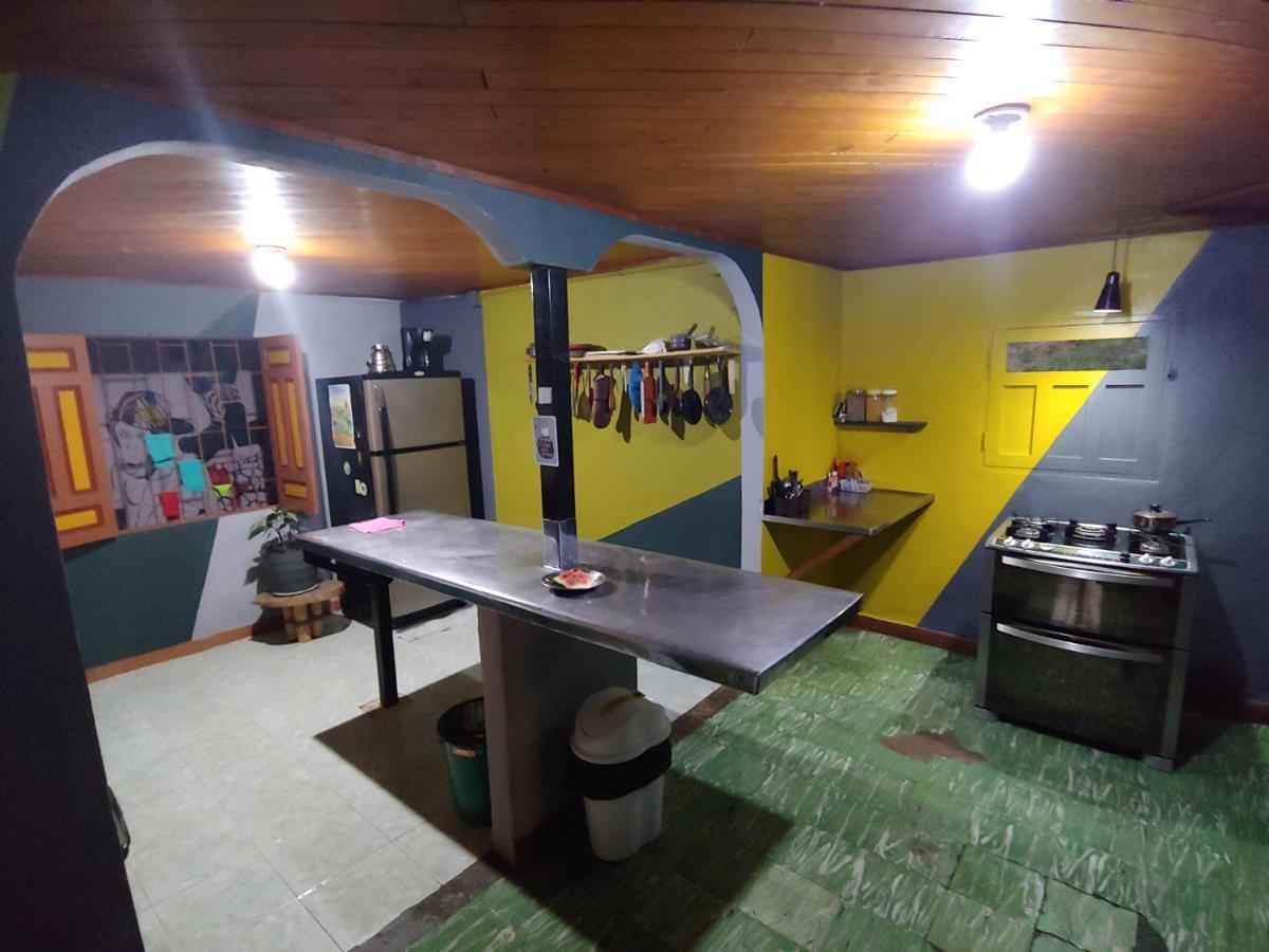 Casa Kayam Art Hostel Coliving Coworking Guatapé Exterior foto