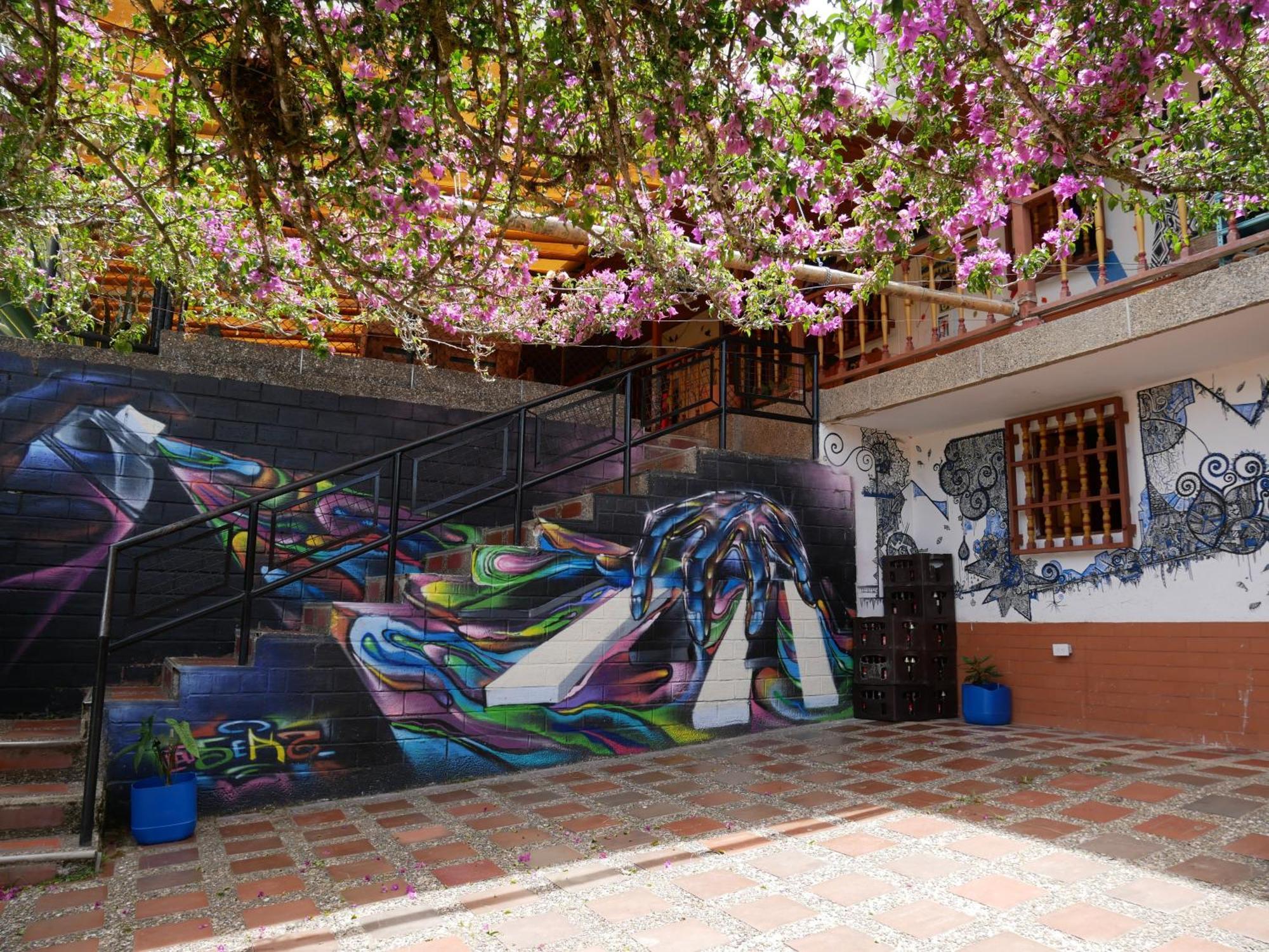 Casa Kayam Art Hostel Coliving Coworking Guatapé Exterior foto